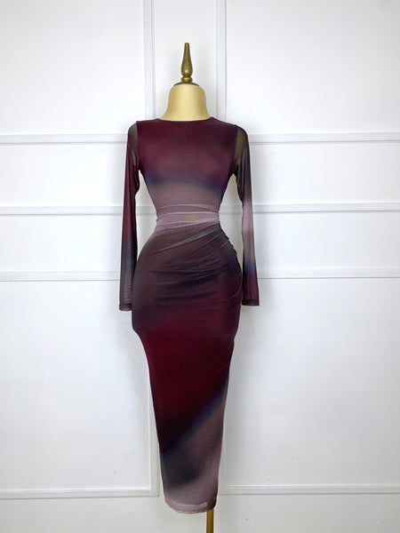 Vestido drapeado en colores tintos