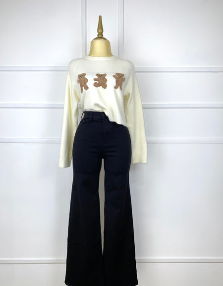 Suéter beige con ositos