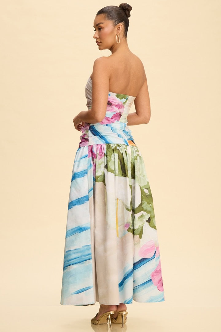 Vestido strapless estampado multicolor
