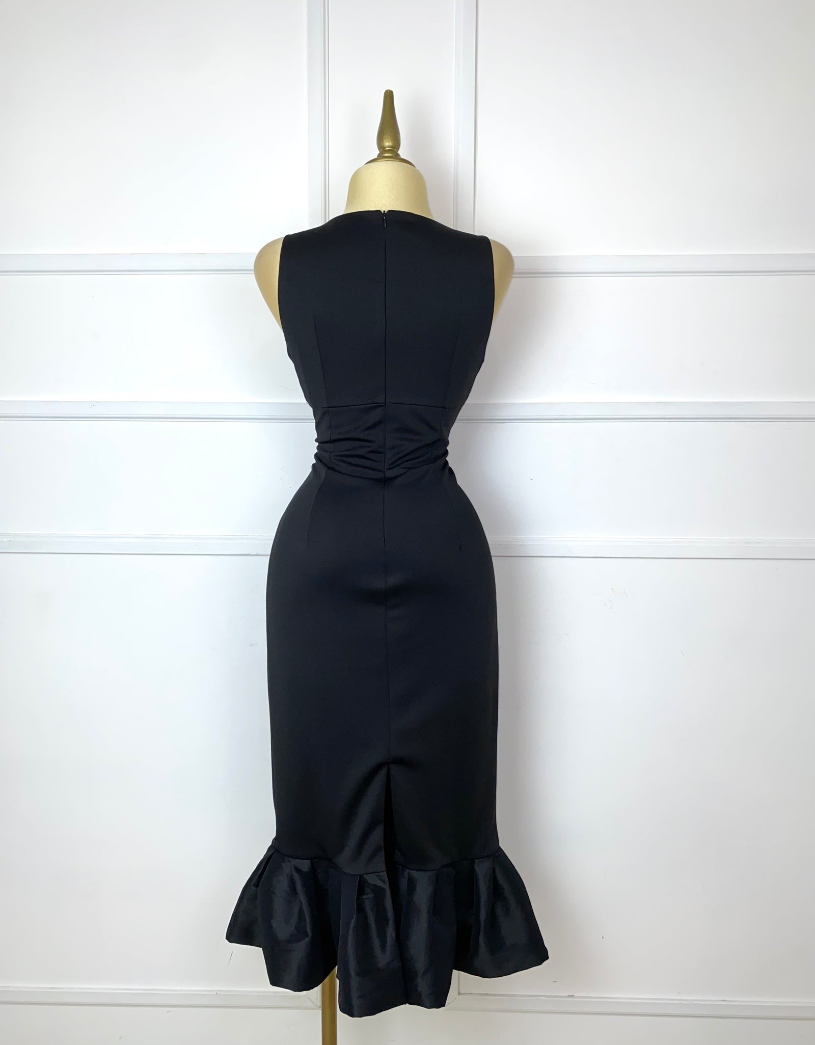 Vestido midi negro con moño