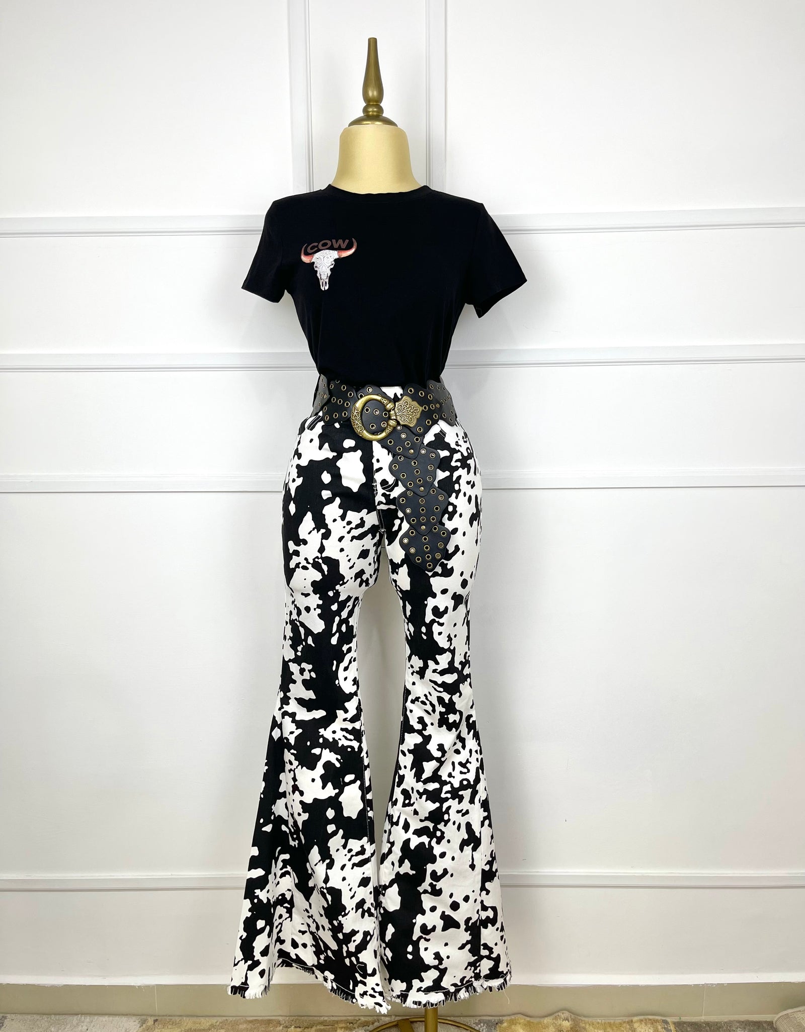 Pantalón vaquero con campana