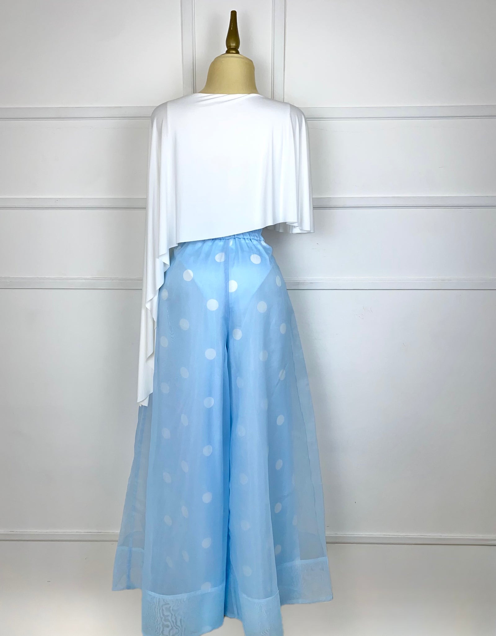 Pantalón azul con lunares tipo gasa
