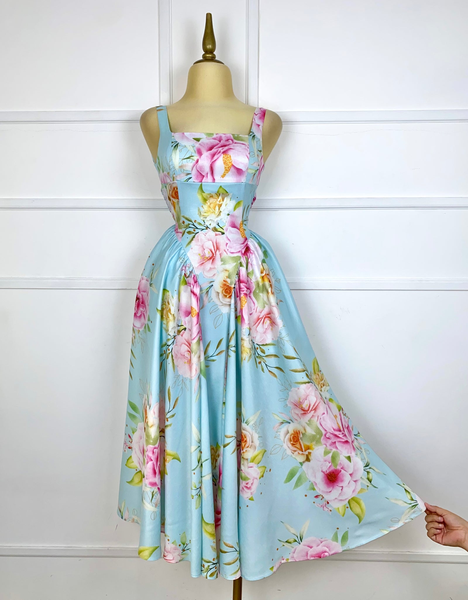 Vestido azul estampado floral