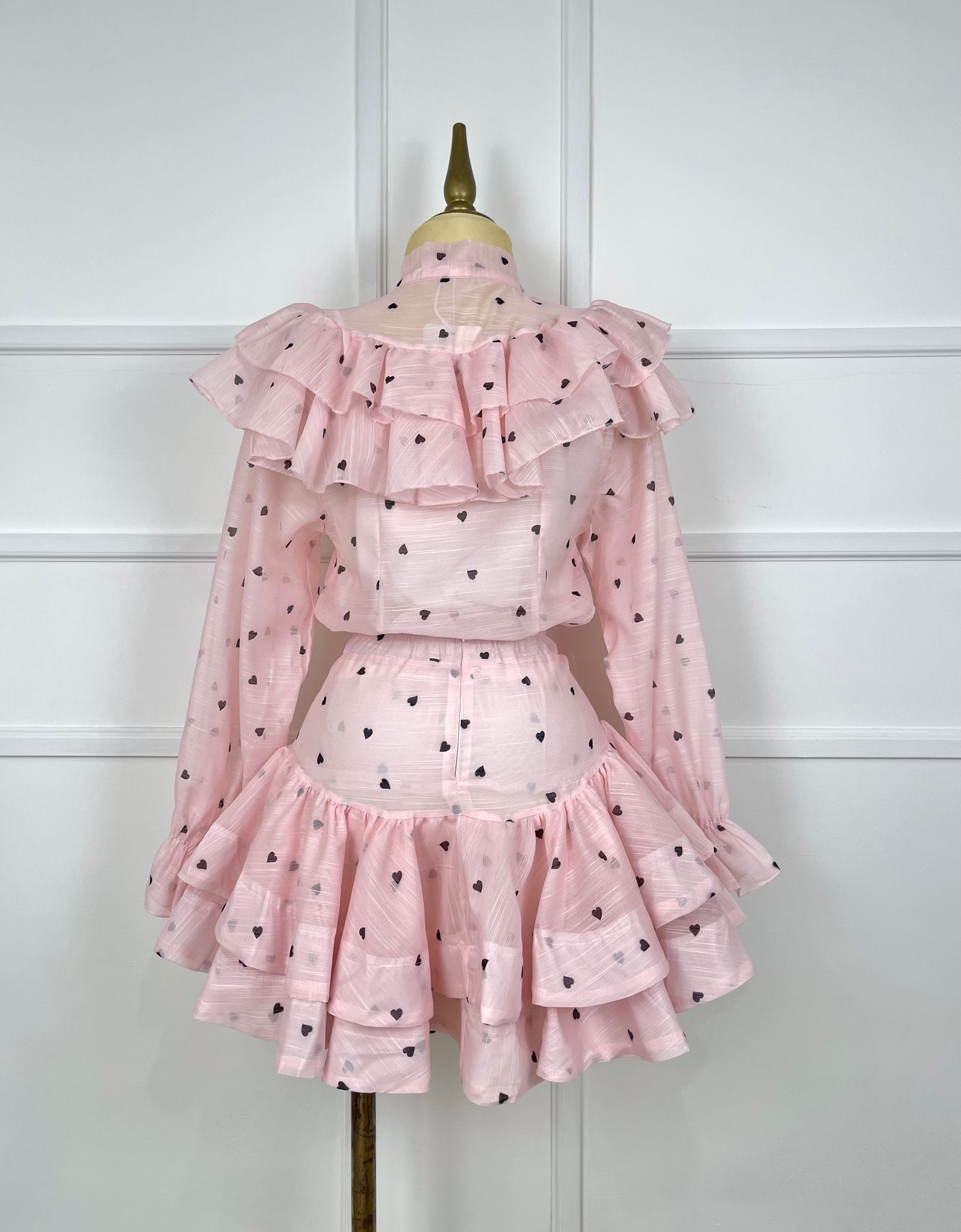 Set rosa con corazones