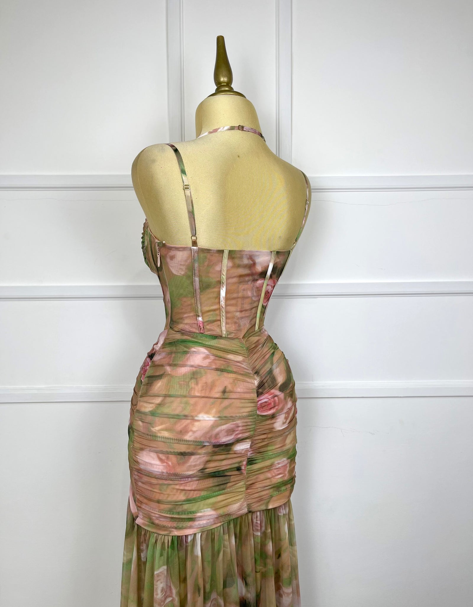 Vestido verde multi con abertura