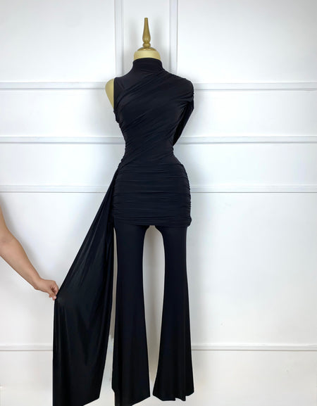 Set negro asimétrico stretch