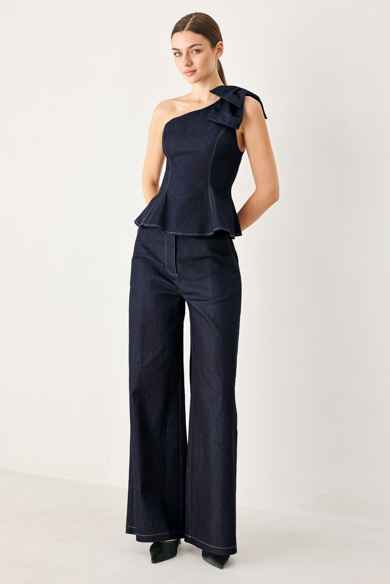 Blusa mezclilla oscuro con moño