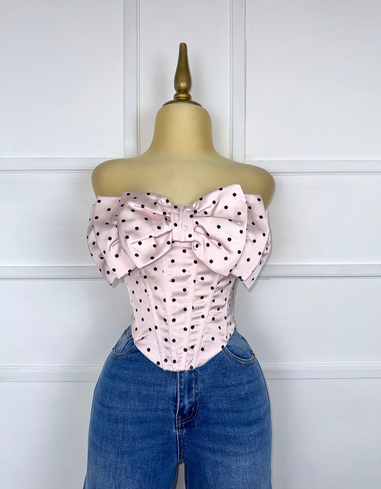 Top rosa con lunares negros