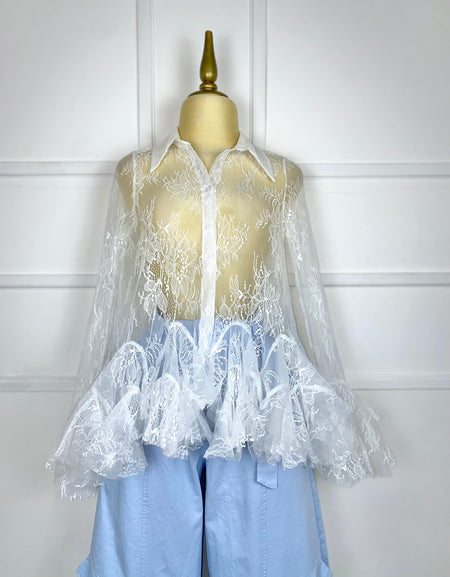 Blusa encaje blanco con tul
