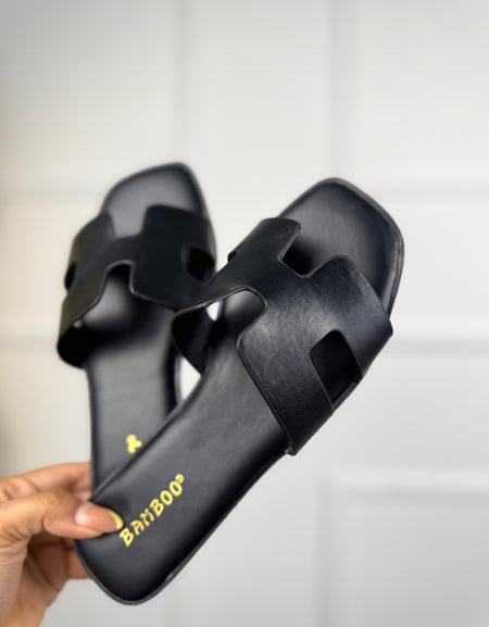 Sandalias negras