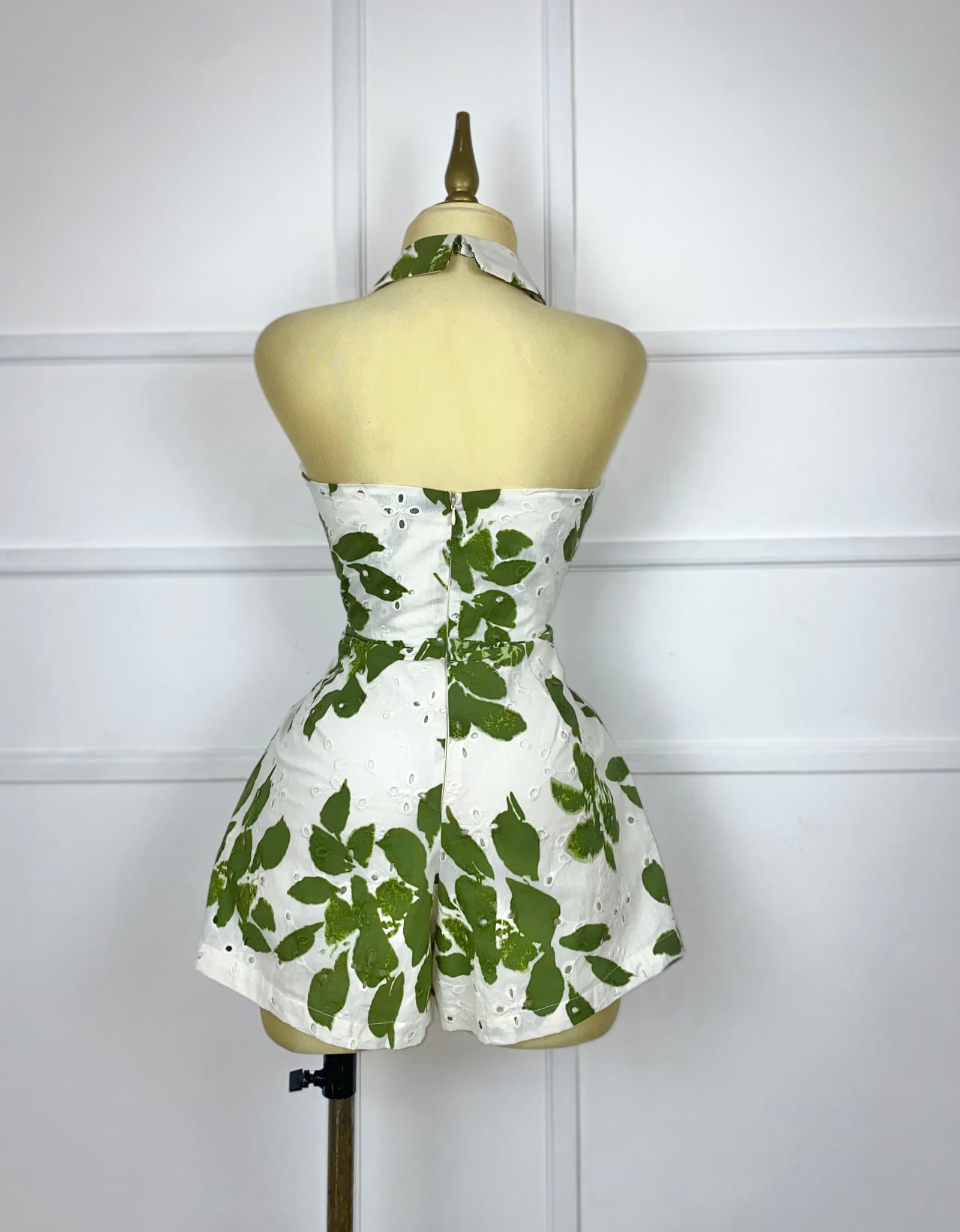 Jumper beige con estampado verde