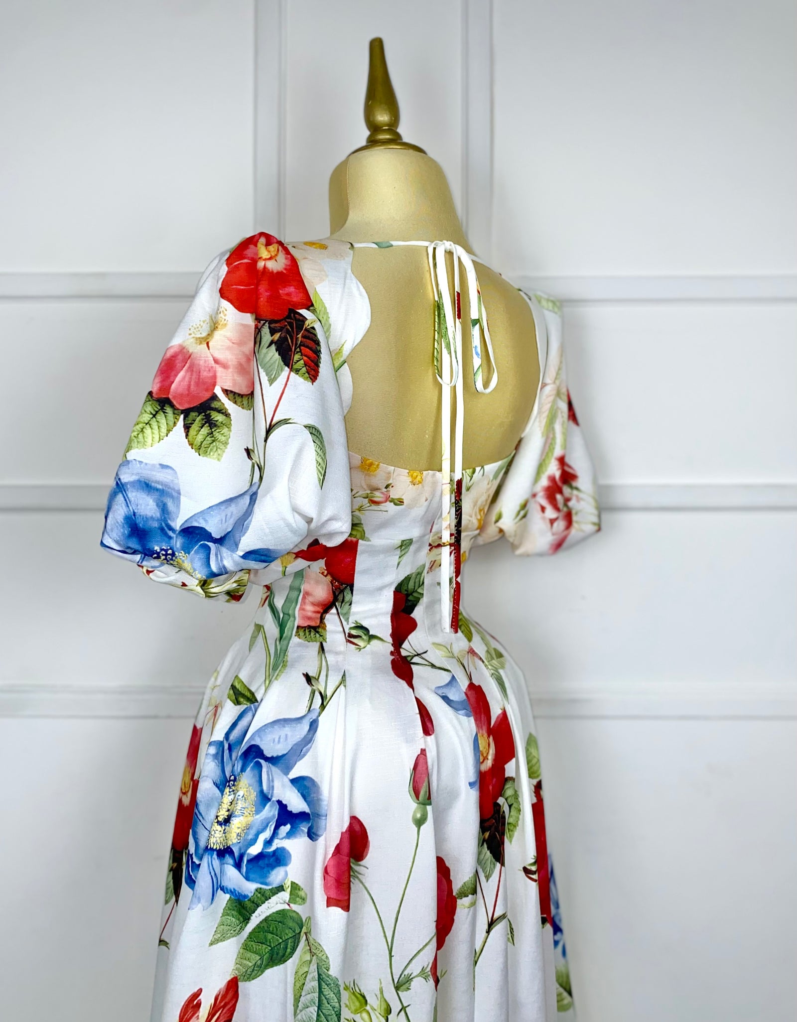 Vestido blanco con flores