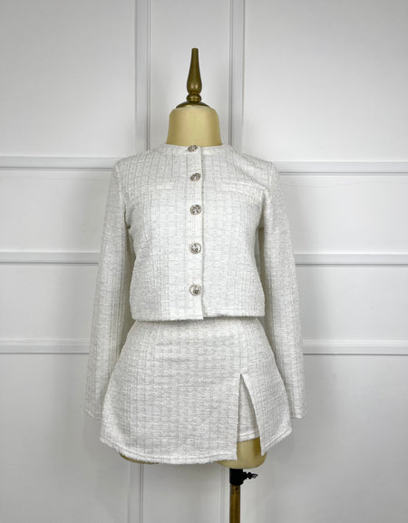 Blazer blanco tweed ligero botones plata