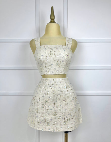 Set beige tweed con aplicaciones