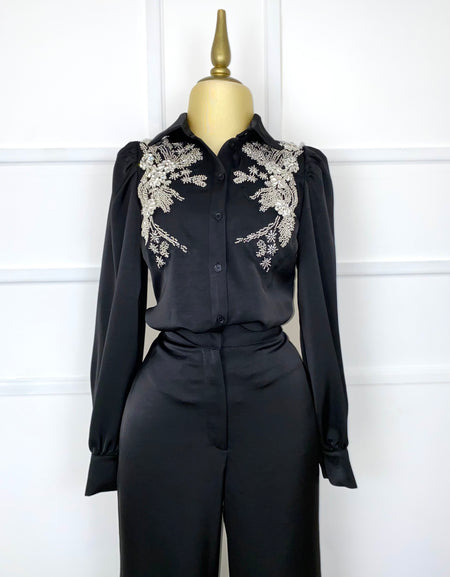 Set negro satinado con pedrería