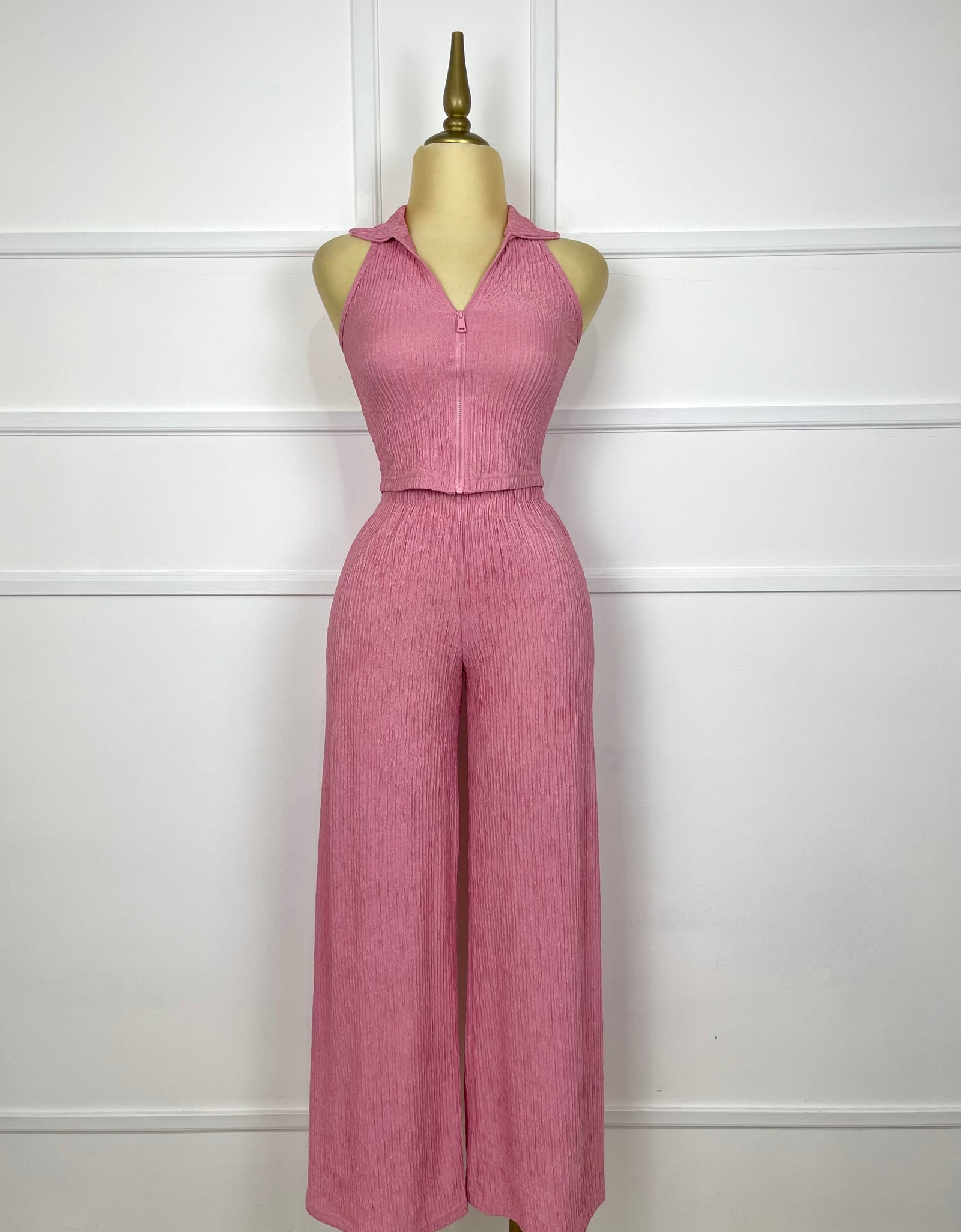 Set rosa con textura y cierre