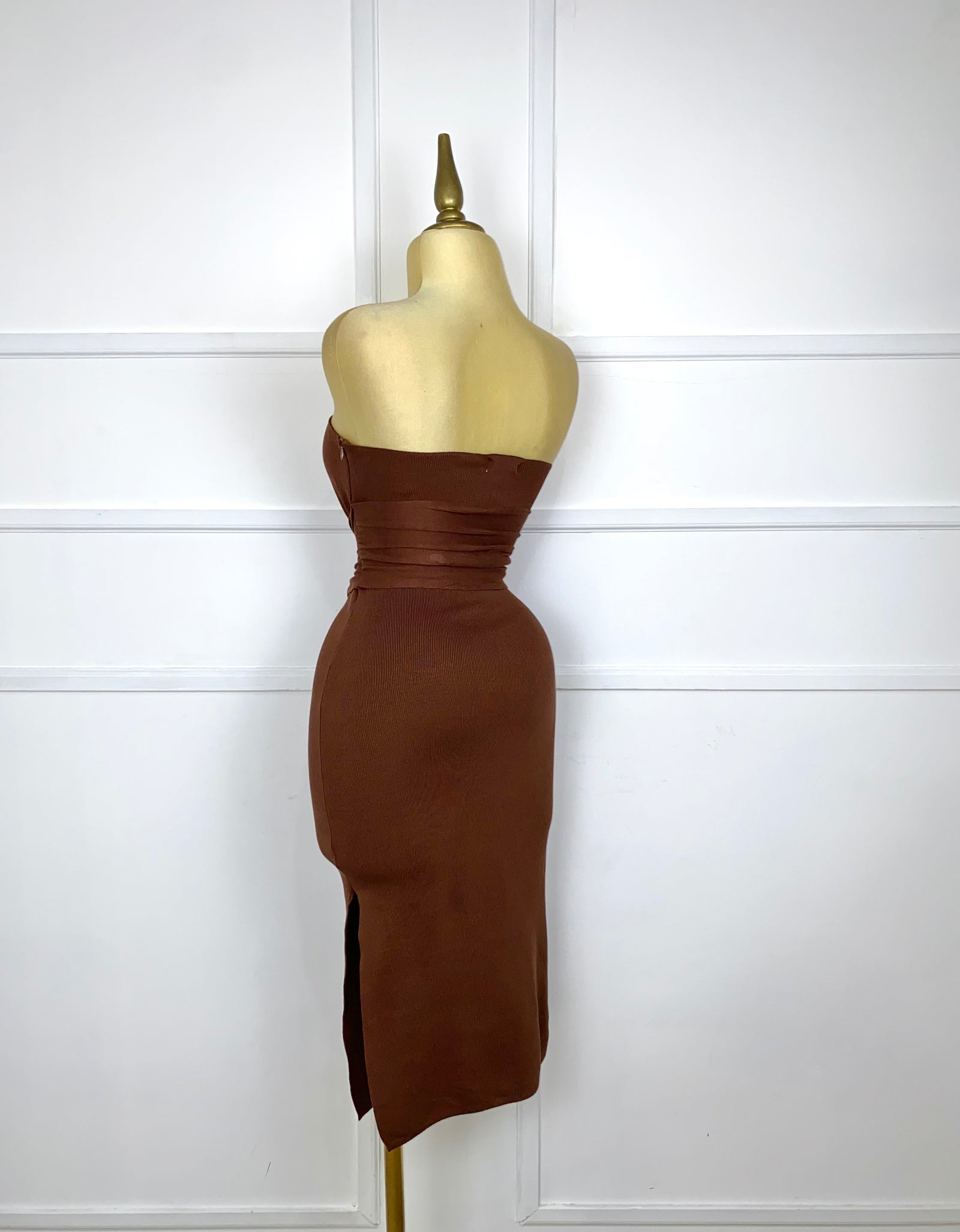 Vestido strapless de punto