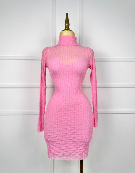 Vestido rosa stretch con textura