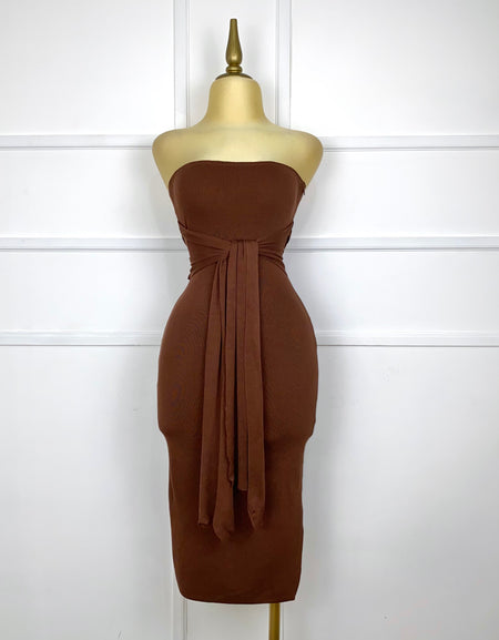 Vestido strapless de punto