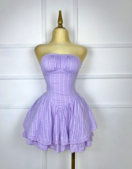 Vestido lila strapless