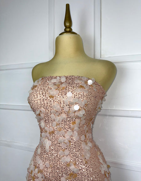 Vestido oro rosado corto con lentejuelas