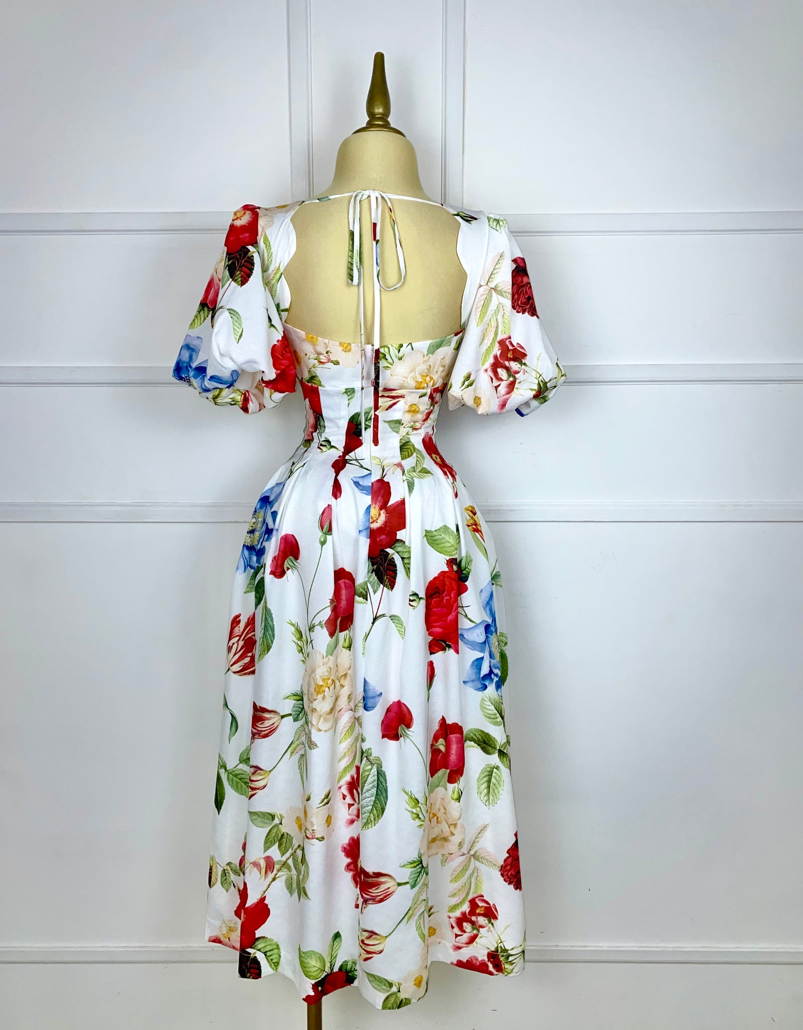 Vestido blanco con flores