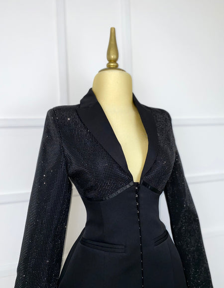 Vestido tipo blazer con pedrería