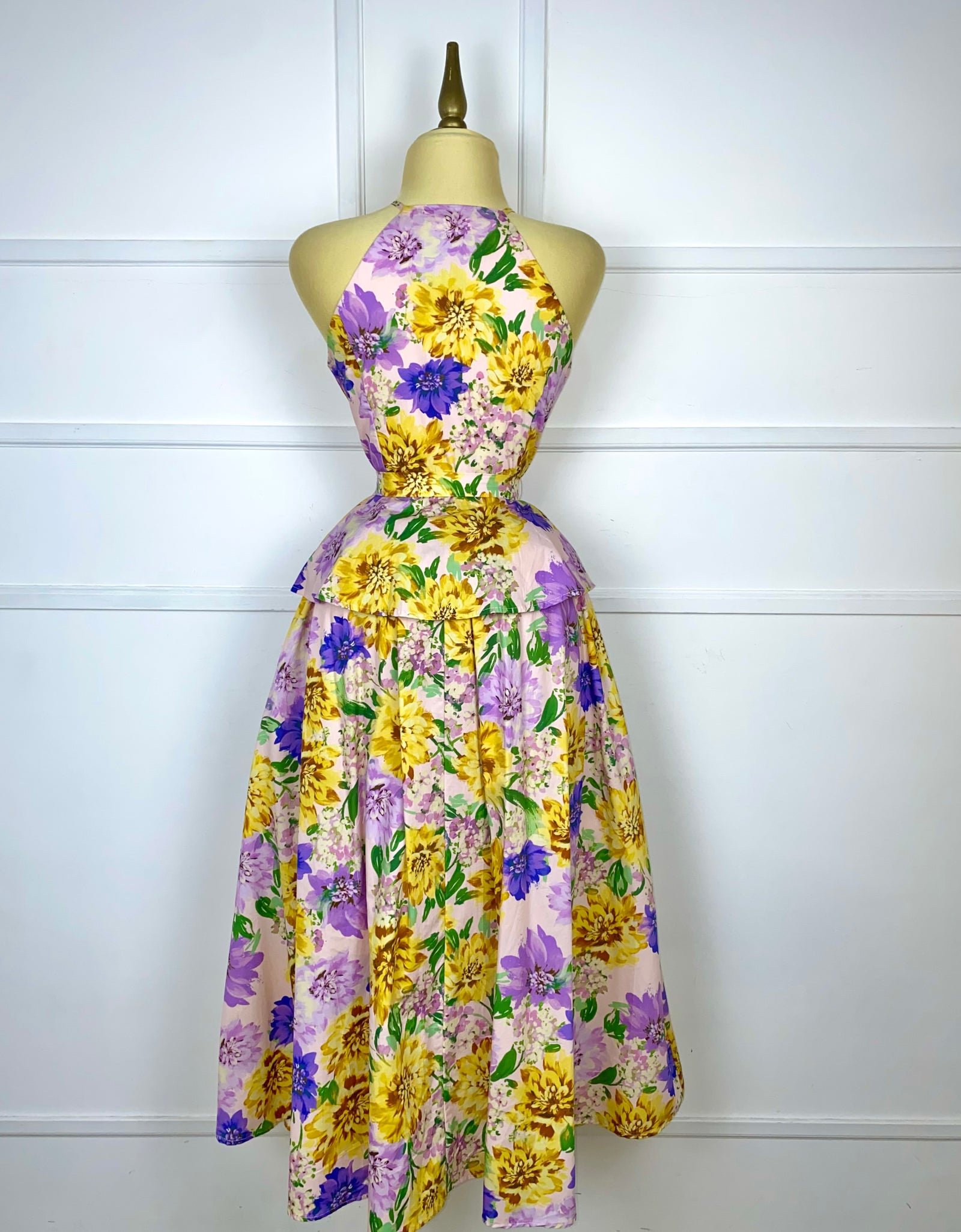 Set flores amarillas/lilas con cinto (blusa y falda)