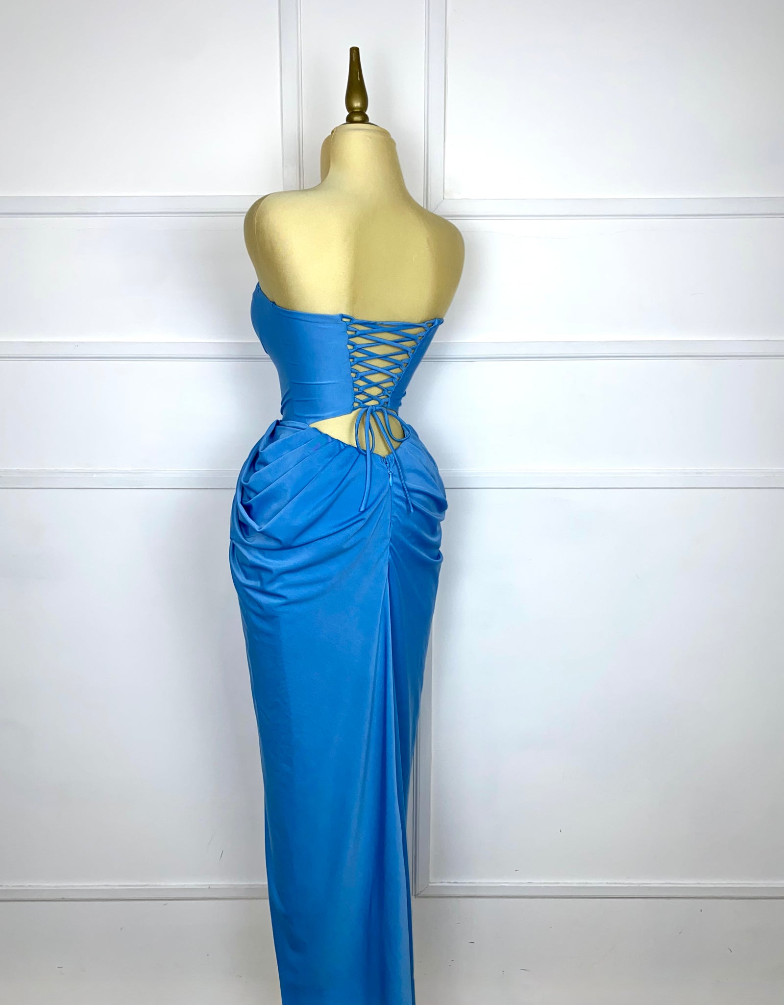 Vestido azul largo strapless