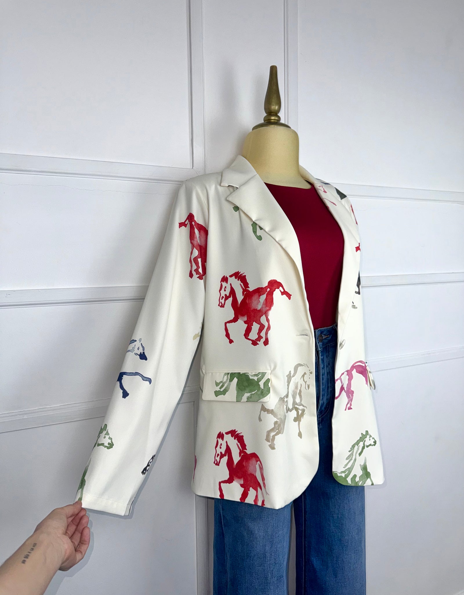 Blazer crema estampado caballos
