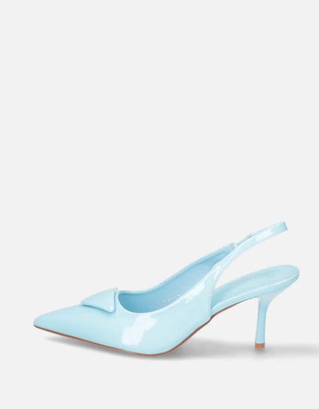 Zapatillas azules stiletto