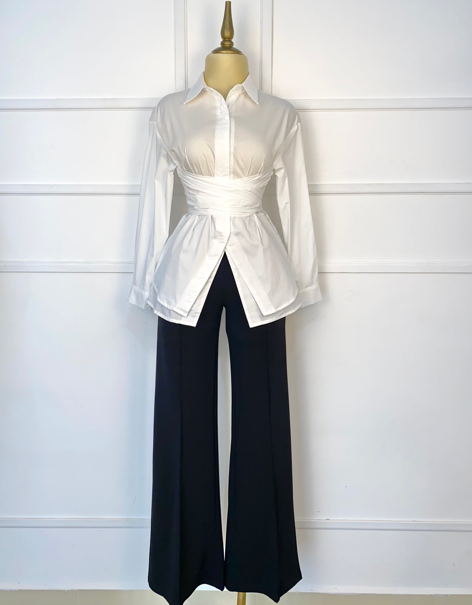 Pantalón negro liso