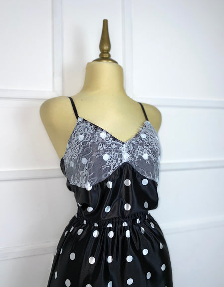 Set polka dots satín con encaje