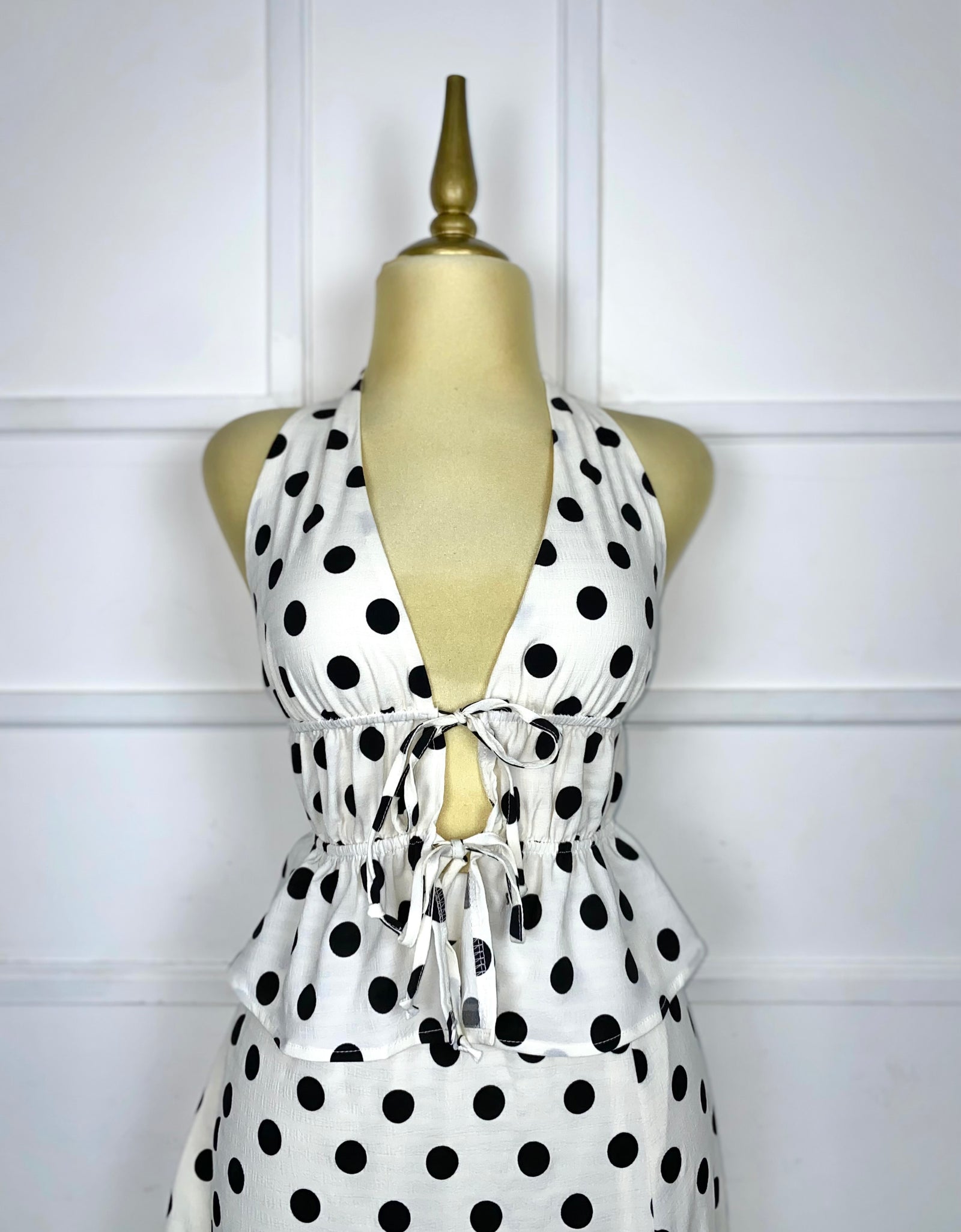 Set polka dots