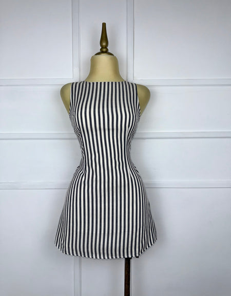 Vestido líneas gris con listones