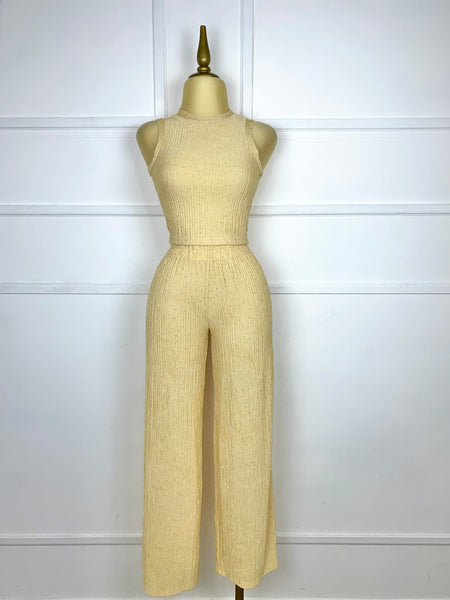Set amarillo con pedrería