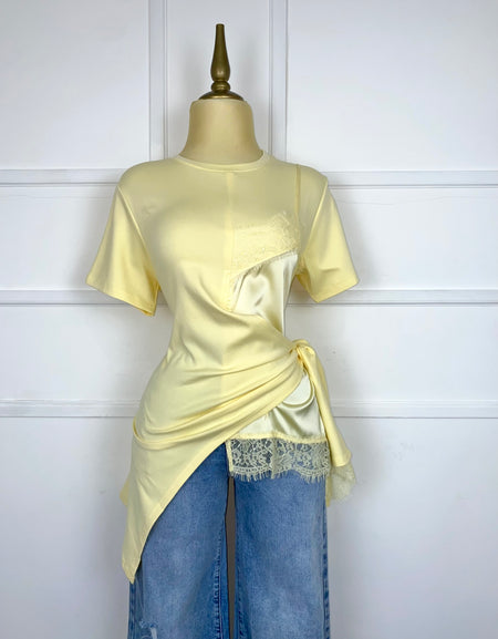 Blusa asimétrica con satín y encaje (2 colores)