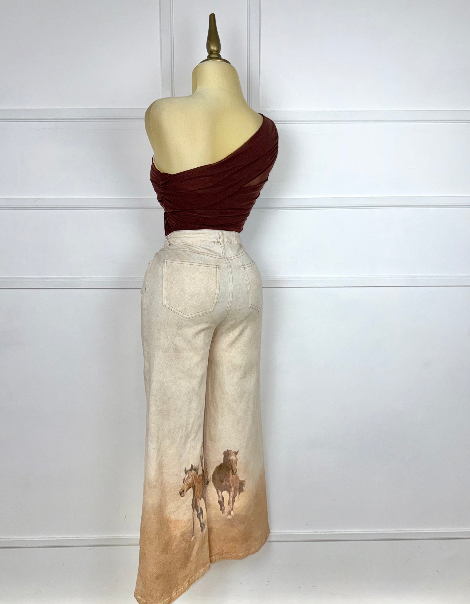 Pantalón mezclilla estampado vaquero