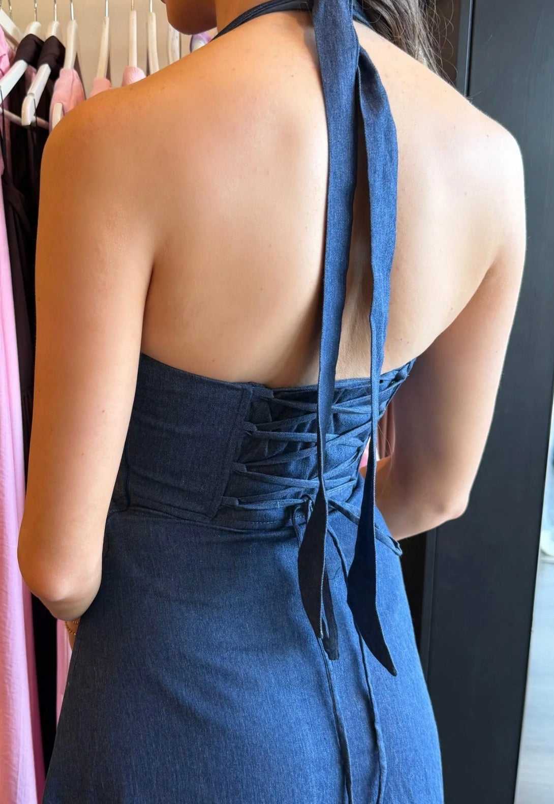 Vestido midi de mezclilla con cordones