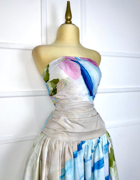 Vestido strapless estampado multicolor