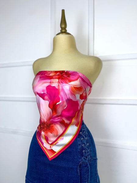 Blusa strapless estampada