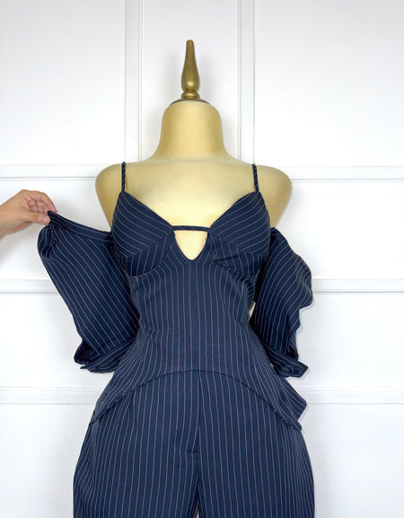 Set navy con líneas