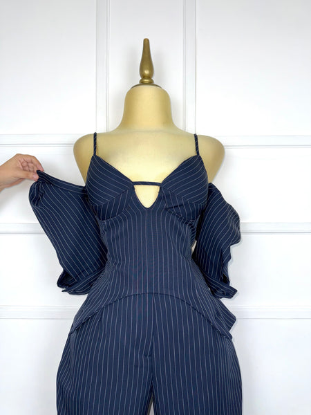 Set navy con líneas