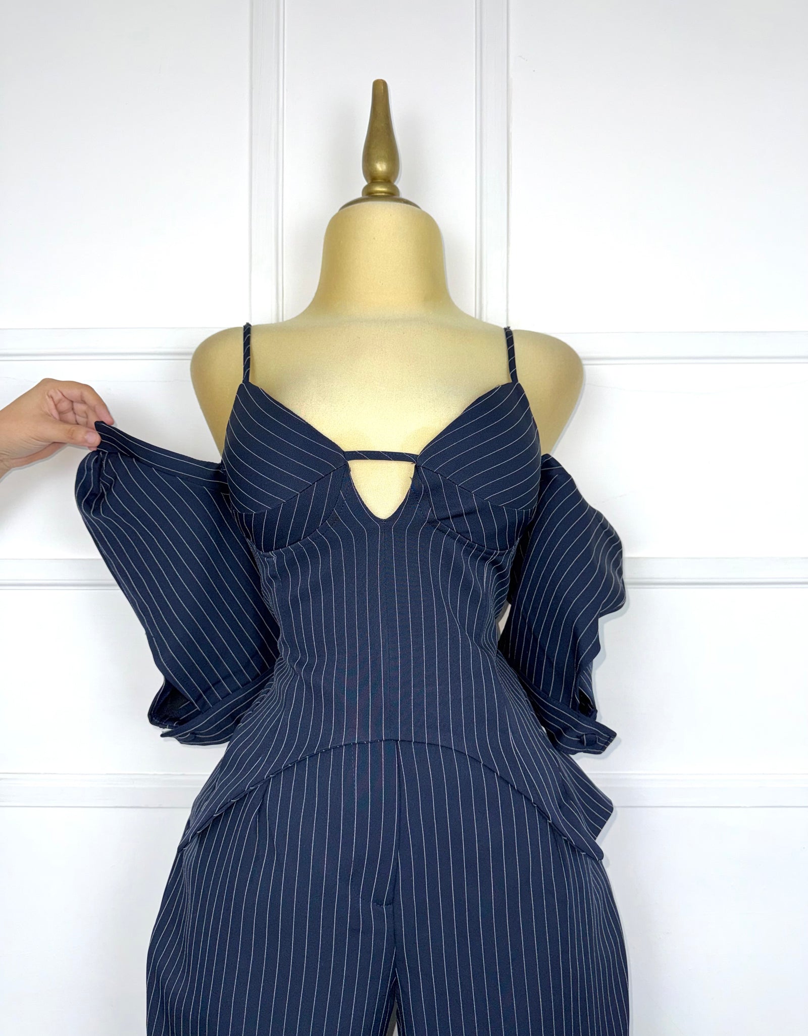 Set navy con líneas