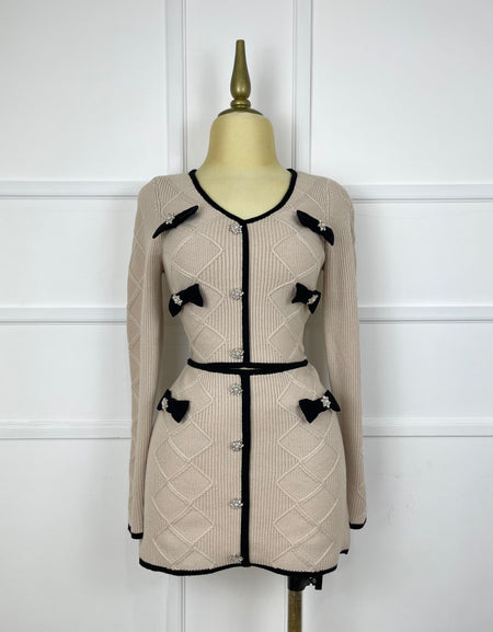 Set moka tejido con moñitos y pedrería