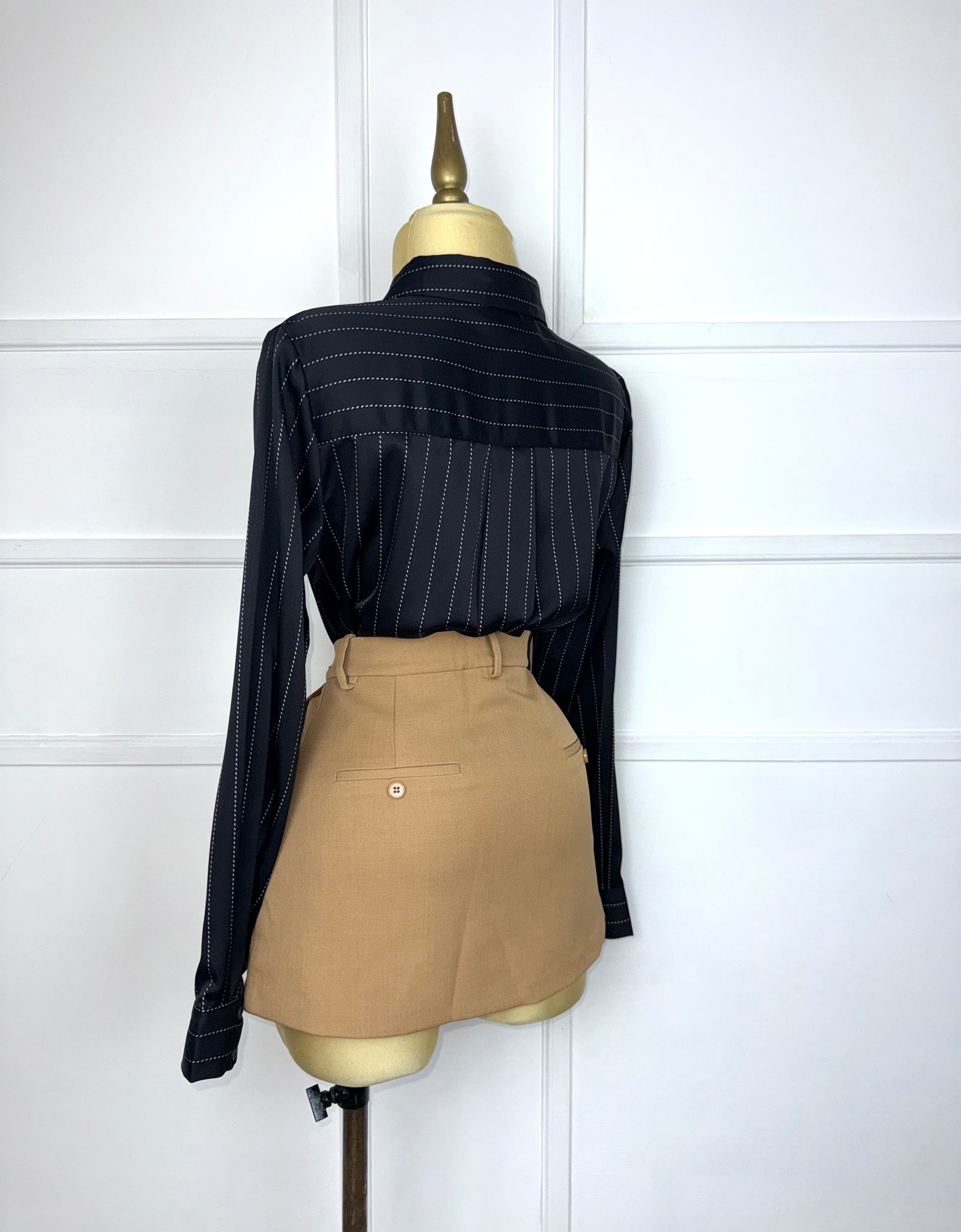 Camisa líneas con corbata