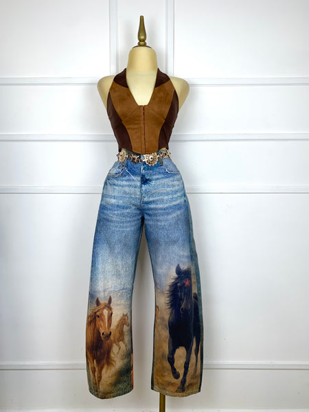 Pantalón mezclilla estampado caballos