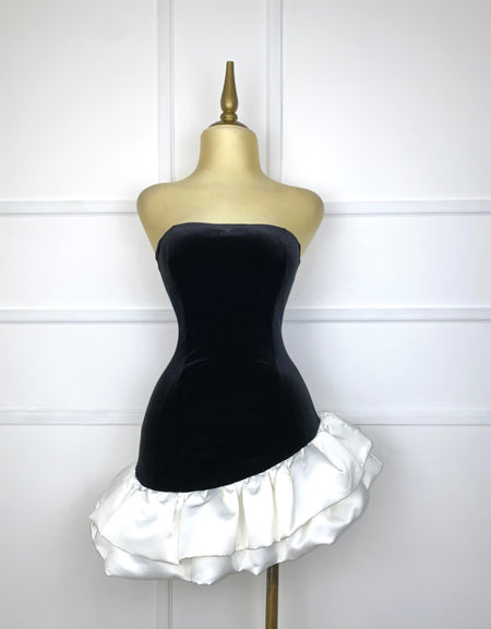 Vestido asimétrico terciopelo con olán