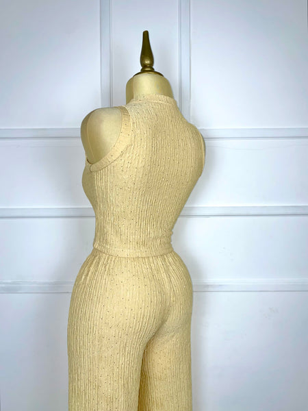 Set amarillo con pedrería