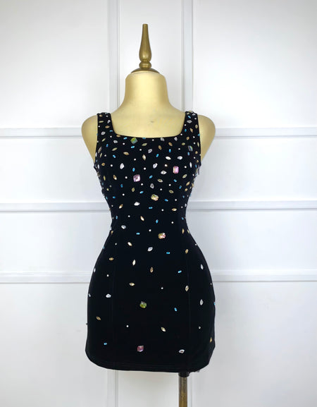 Vestido negro terciopelo y cristales